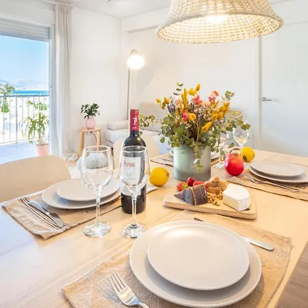 Apartamento La Provence, Moderno Apto Con Parking, Terraza Y Vista Al Mar *